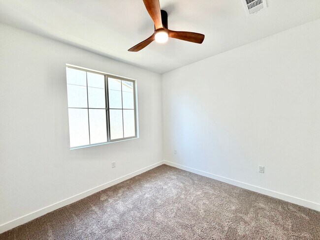 Building Photo - Turnkey Riverwalk Village 4 Bedroom Home with INCLUDED Solar, Upgrades & Prime Location