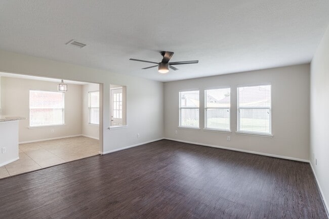Building Photo - 13619 Northpointe Ridge Ln