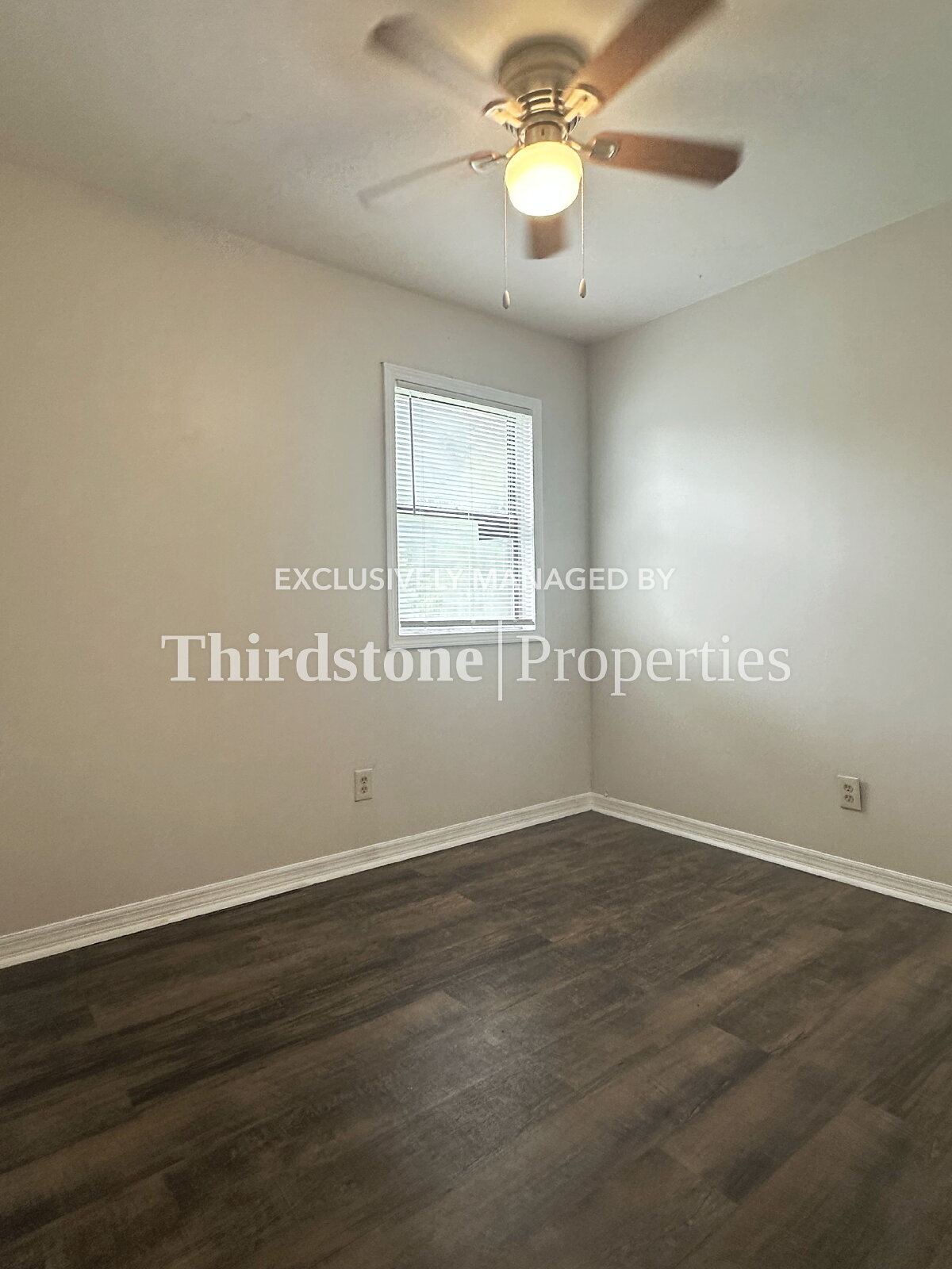 Building Photo - 1173 W 27th St