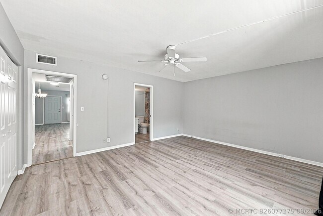 Building Photo - 2404 Antigua Cir