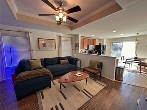 Building Photo - 484 Moonwalker Trail