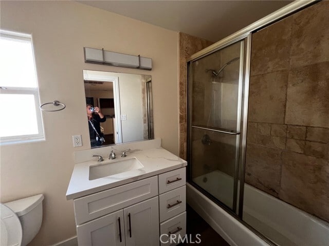 Building Photo - 13768 Cordary Ave