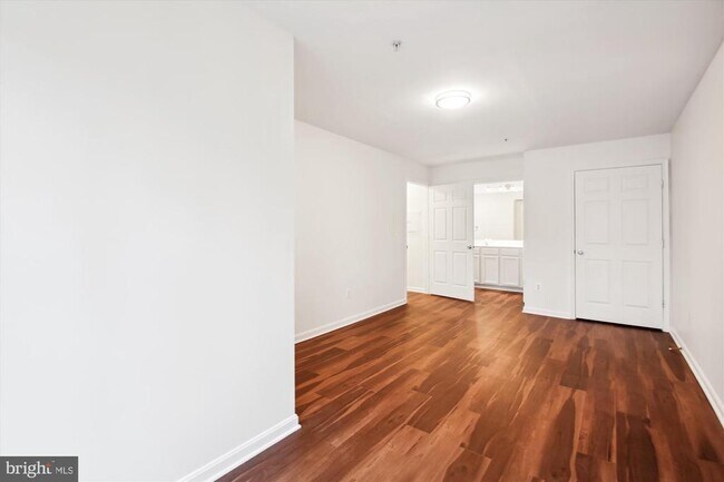 Building Photo - 2155 Scotts Crossing Ct