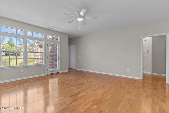 Building Photo - 903 Shelton Ct