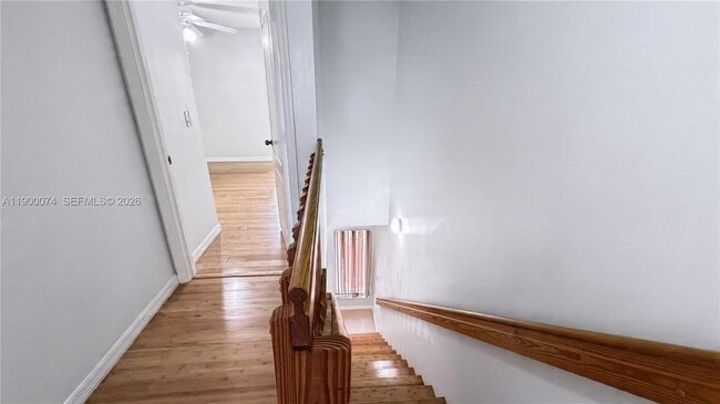 Building Photo - 870 NE 212th Terrace