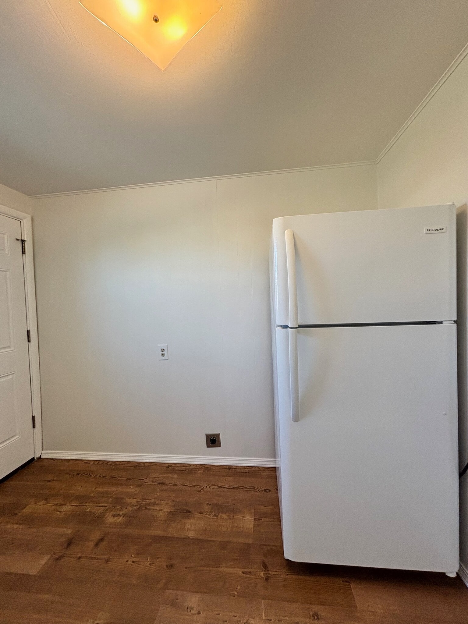 Building Photo - 302 Union St