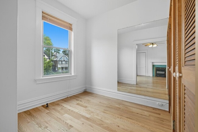 Building Photo - Historic 5-bedroom Home in Squirrel Hill