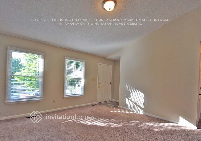 Building Photo - 88 Paddington Dr SW