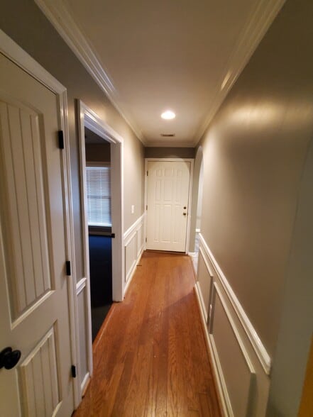Hallway - 160 Polo Downs