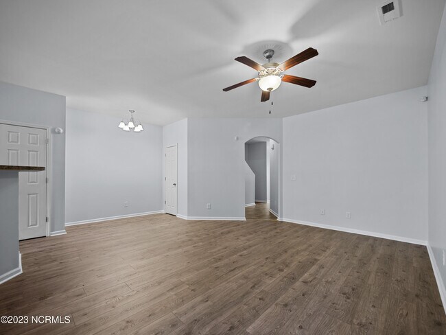 Building Photo - 246 Caldwell Loop