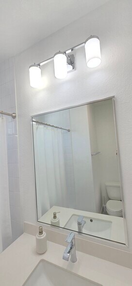 Vanity - 4212 Margarita St