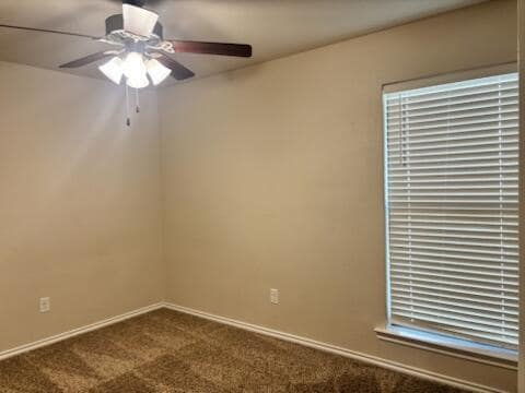 Building Photo - 14005 Vernon Ave