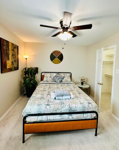 Building Photo - 4904 Bolero Ct