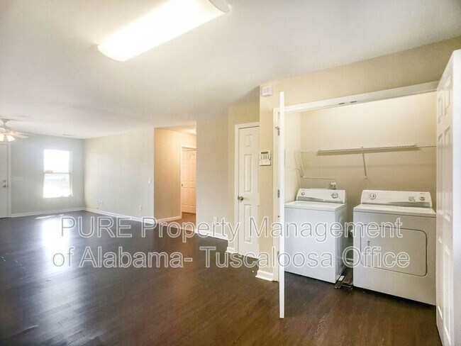 Building Photo - 2200 Harrison St