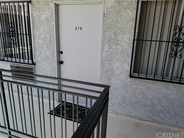 Building Photo - 6460 Mammoth Ave