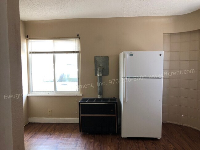 Building Photo - 161 S Lincoln Ave