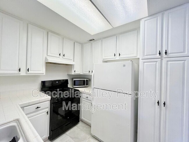 Building Photo - 31200 Landau Blvd