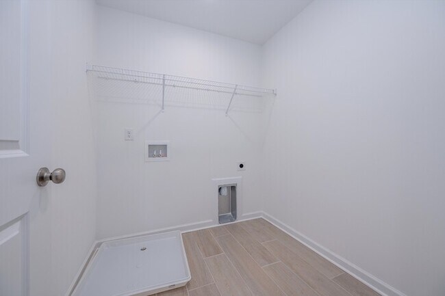 Building Photo - 1365 Georgetown Dr