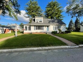 Front - 59 Maybrook Ave