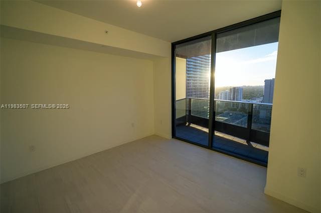 Building Photo - 1000 Brickell Plaza