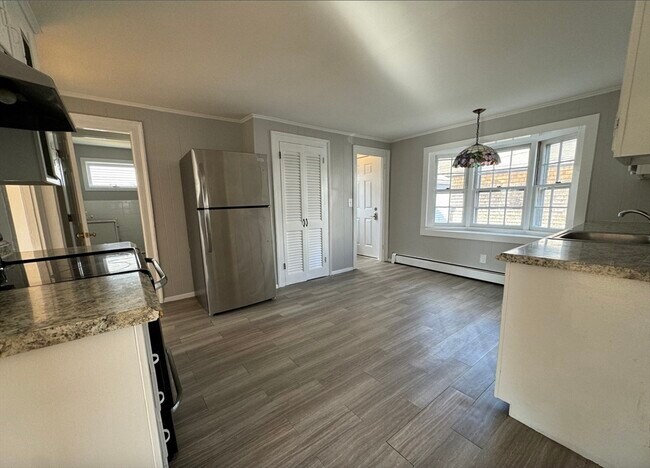 Building Photo - 58 Puritan Rd