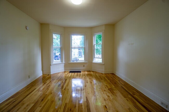 Building Photo - 546 Columbus Ave