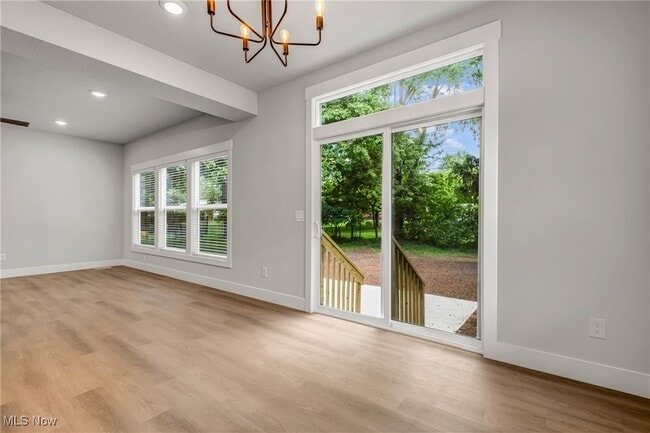 Building Photo - 300 N Bissell Rd