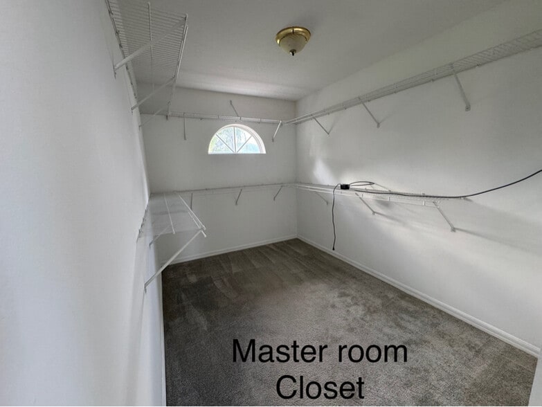 Building Photo - 1092 Egret Lake Way