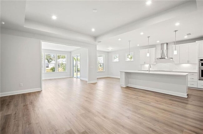 Building Photo - Waterways