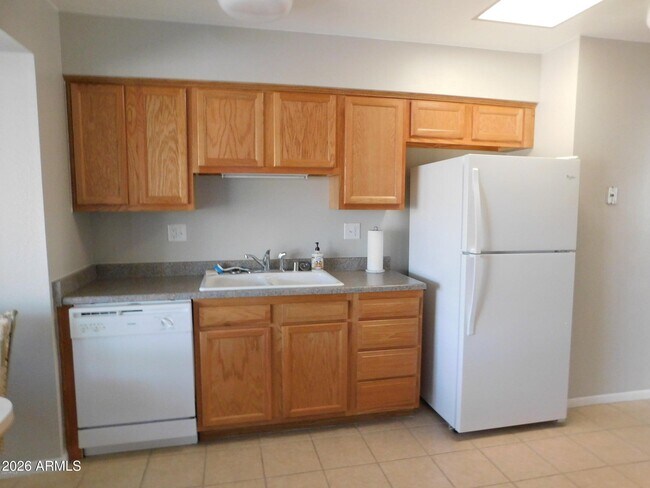 Building Photo - 10414 W Signal Butte Cir