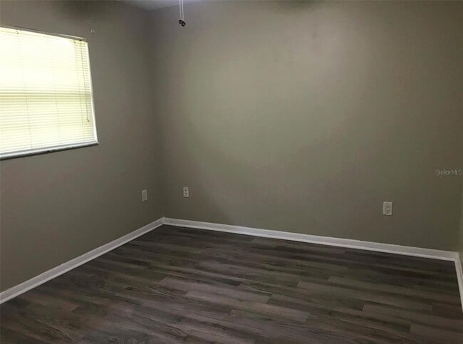 Building Photo - 4215 NW 20th Dr