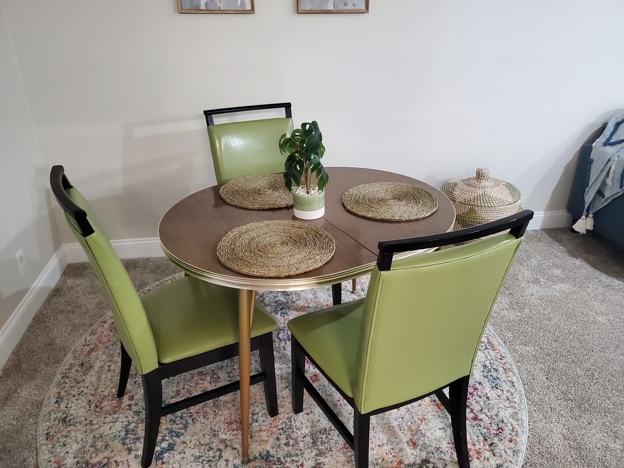 Building Photo - 1161 Lake Ave