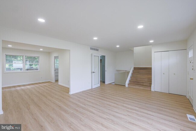 Building Photo - 2607 Smith Ave