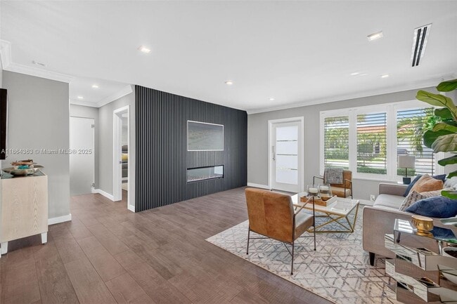Building Photo - 1009 Tangelo Isle