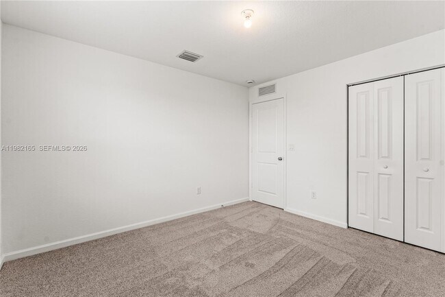 Building Photo - 10722 NW Moon Rise Ln