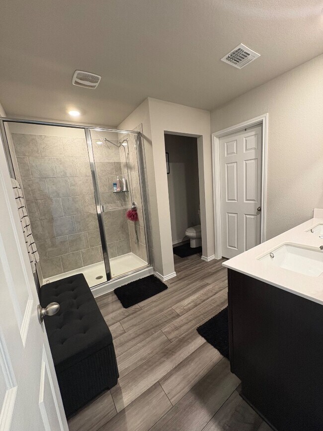 Building Photo - 2534 Merganser Dr