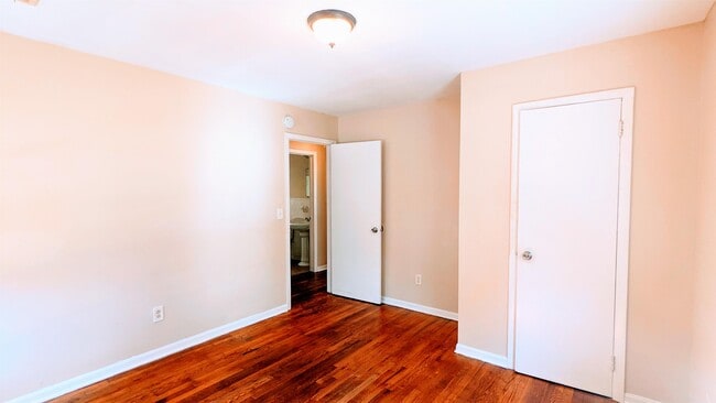 Building Photo - 2783 Browntown Rd NW