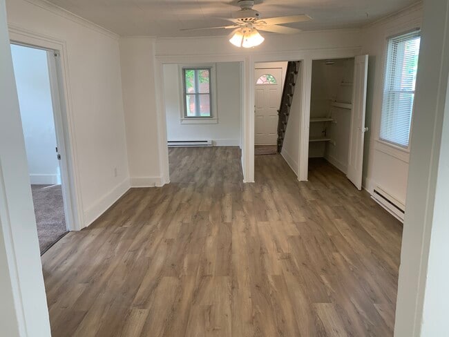 Building Photo - 1031 Hancock St