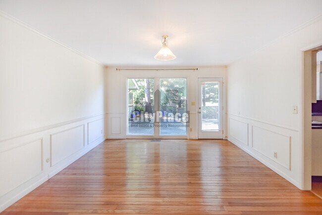Building Photo - 5222 Nob Ln