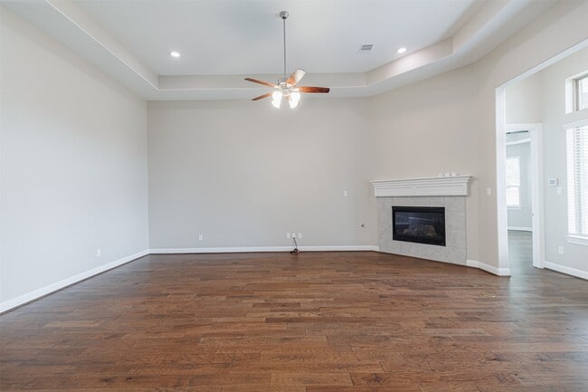 Building Photo - 1803 Pepper Grove Ln