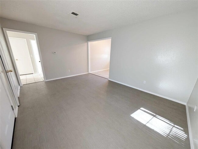 Building Photo - 3513 Parkwoods Ln