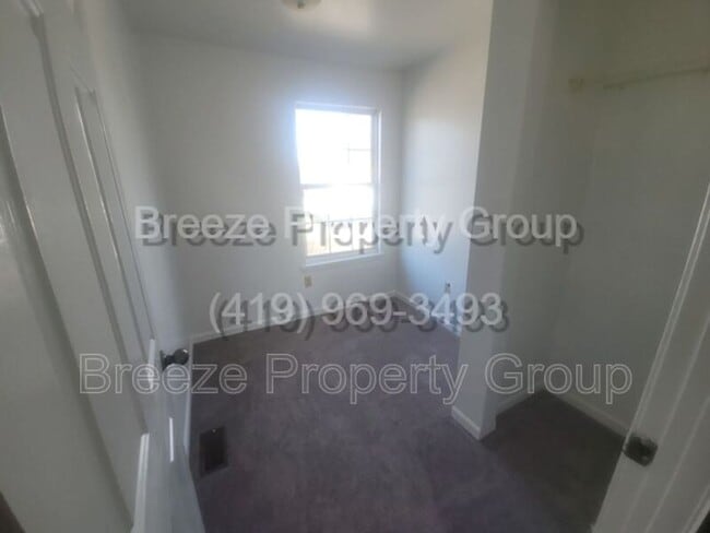 Building Photo - 521 Hope St