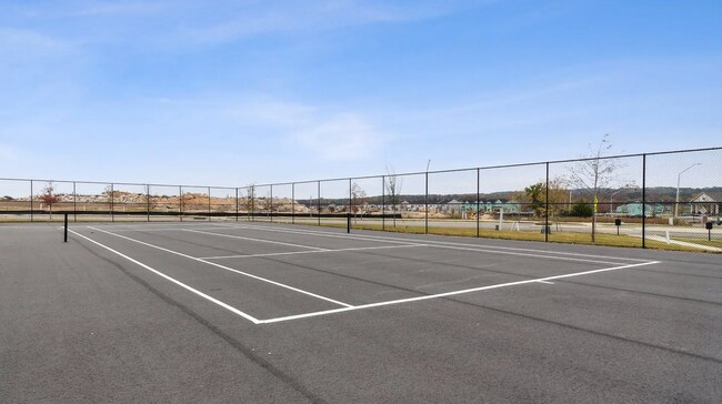 Building Photo - 5047 Kota St