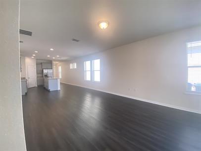 Building Photo - 9451 Komika Ln