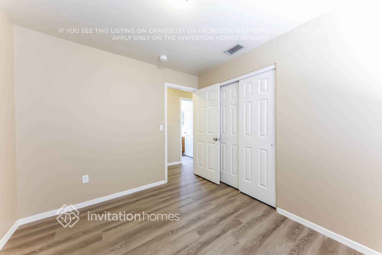 Building Photo - 20850 N 7th Pl