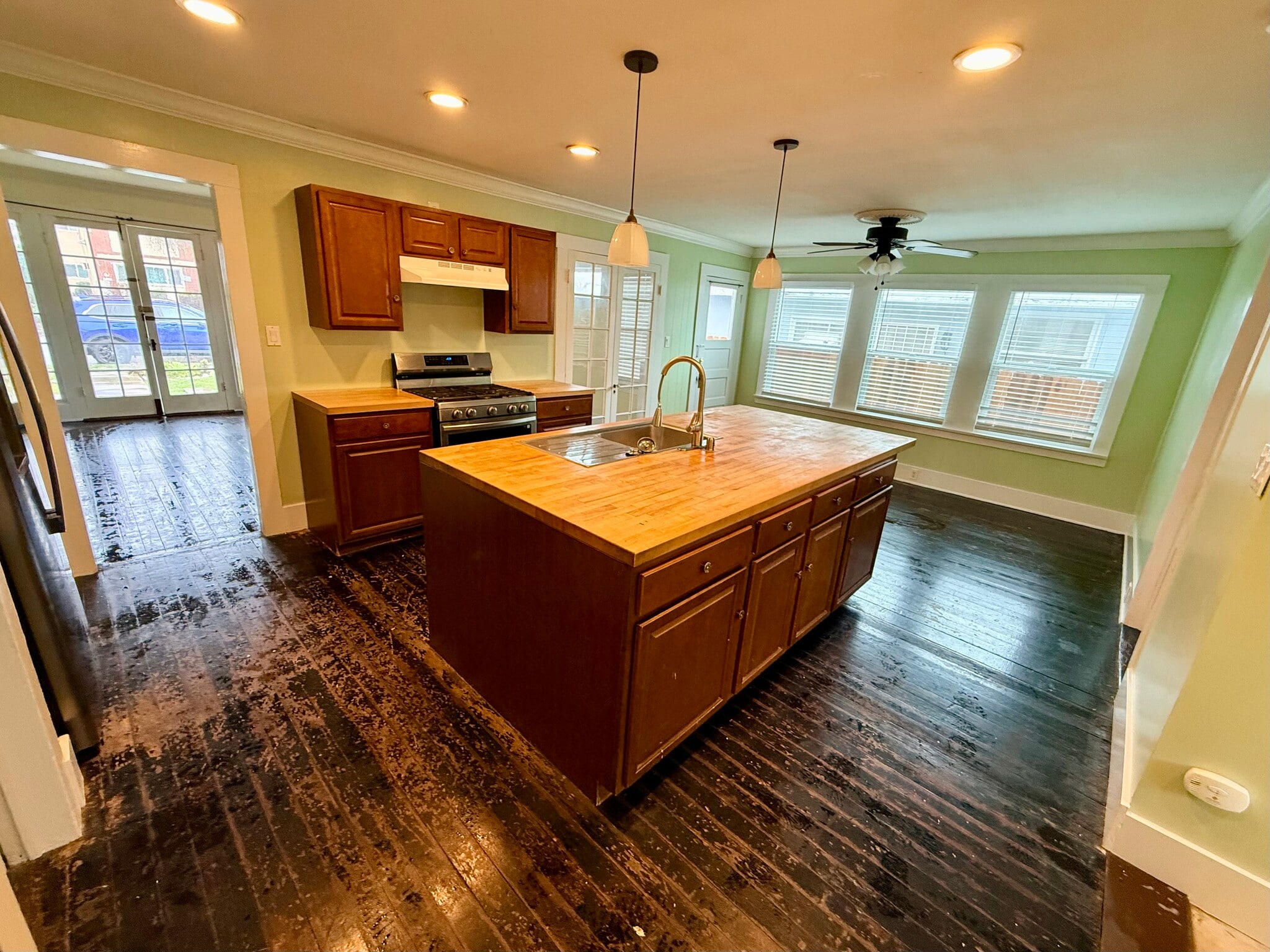 Kitchen 1 - 308 E School St