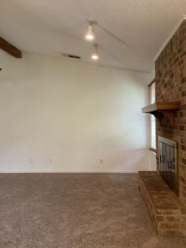 Building Photo - COMING SOON!