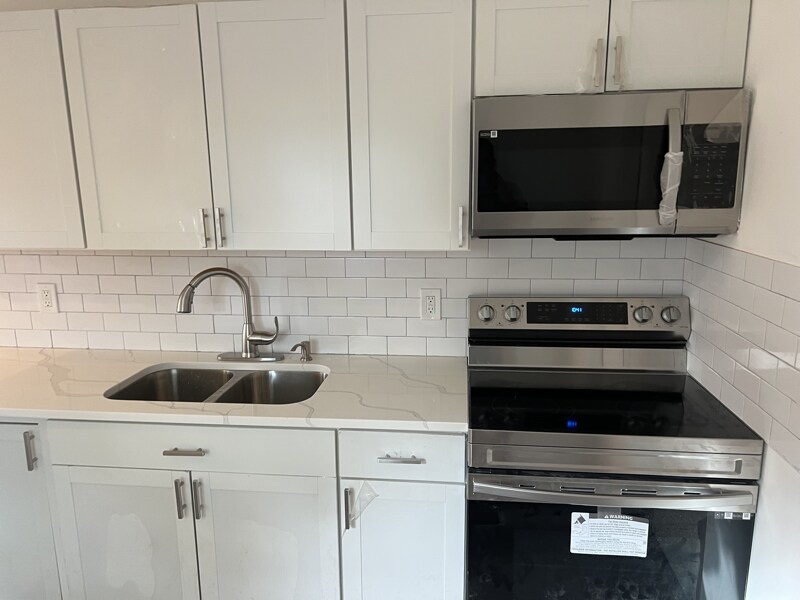 Building Photo - 4011 N 38th St