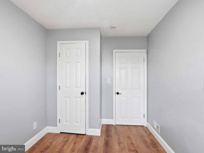 Building Photo - 3603 Ravenwood Ave