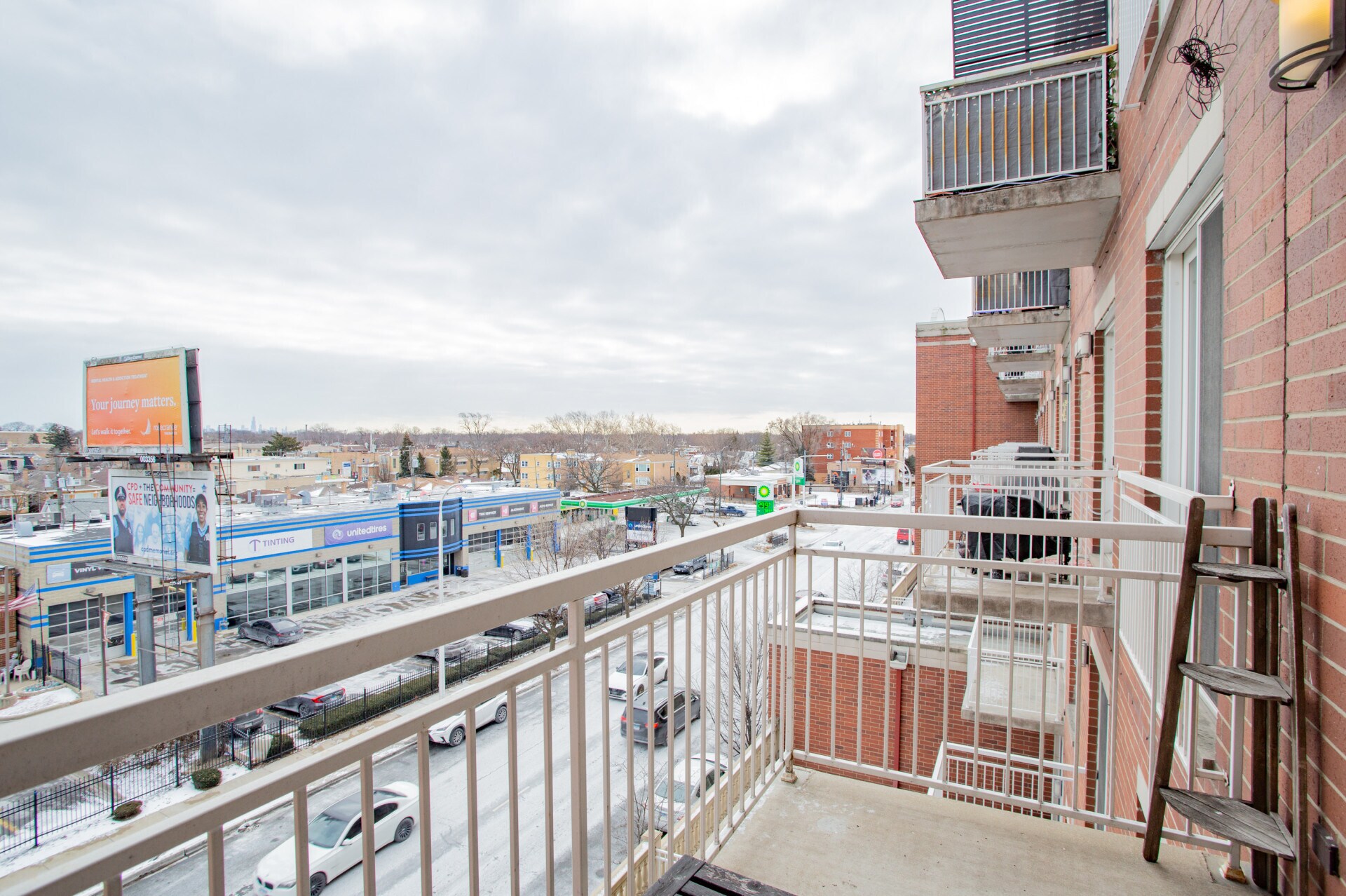 Building Photo - 3630 N Harlem Ave